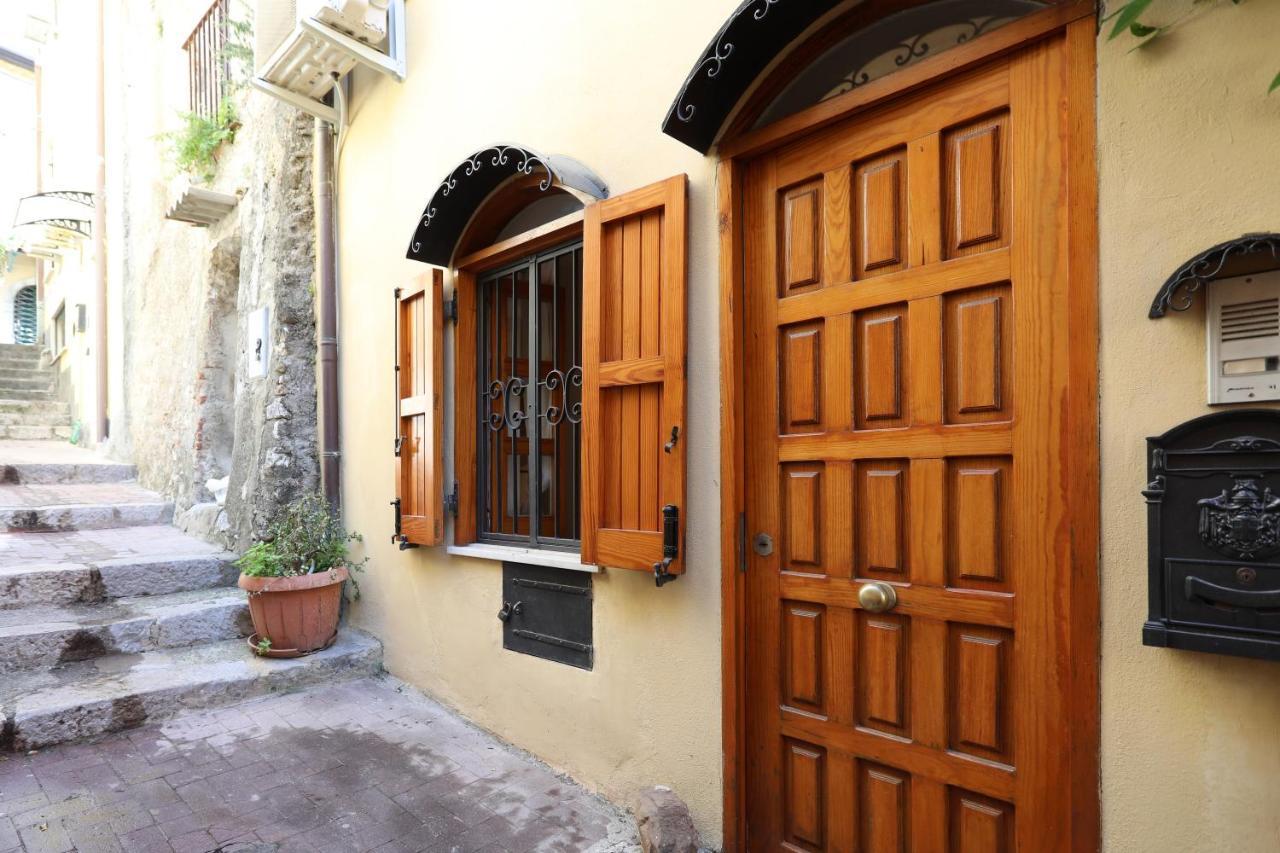 Porta Catania & Duomo Cozy Apartment Taormine Extérieur photo